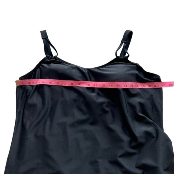 Meet Curve Black Classic Adjustable Stretch Straps One Piece Swimsuit. - Picture 13 of 16